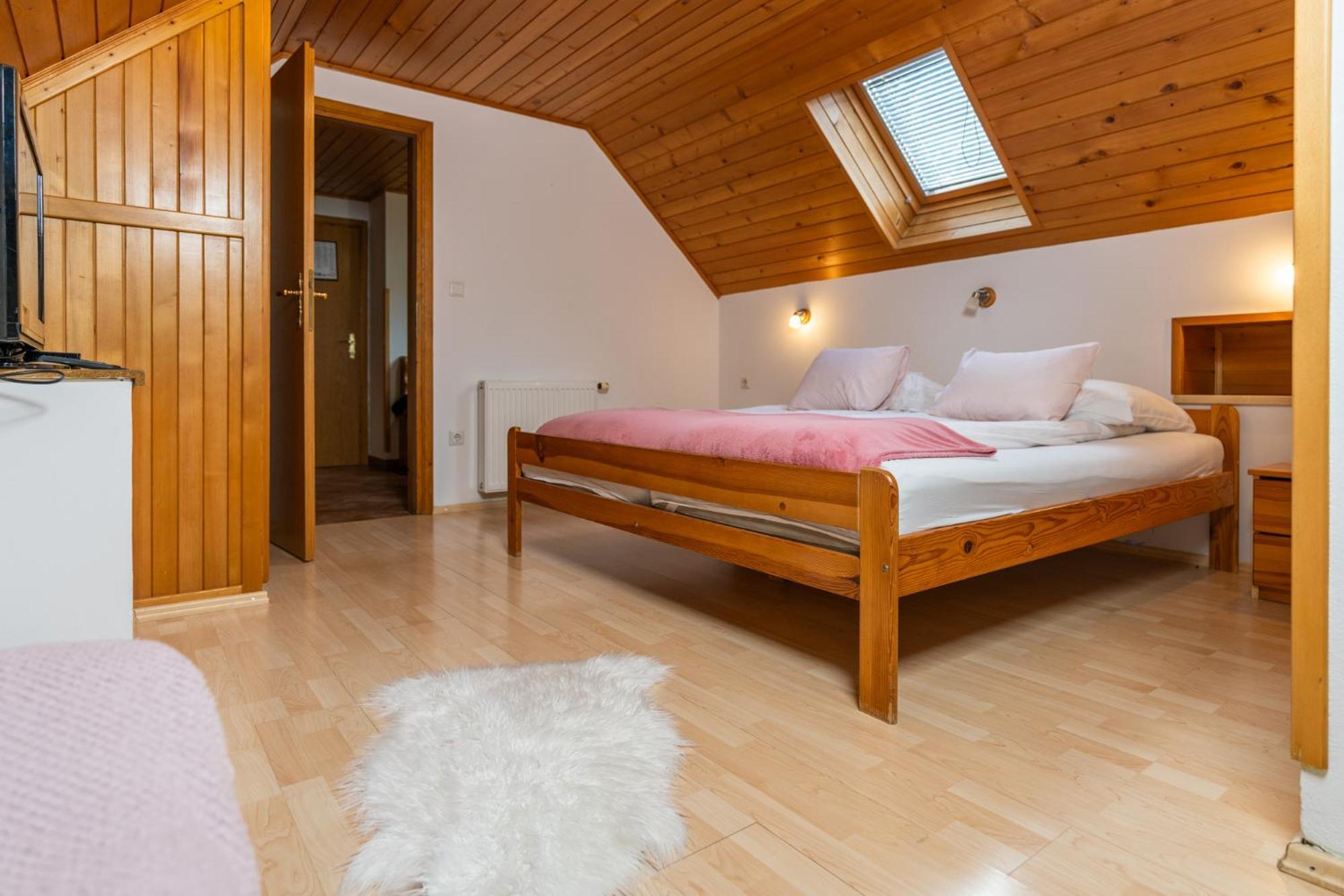 Hisa Erlah Hotell Bohinj Eksteriør bilde